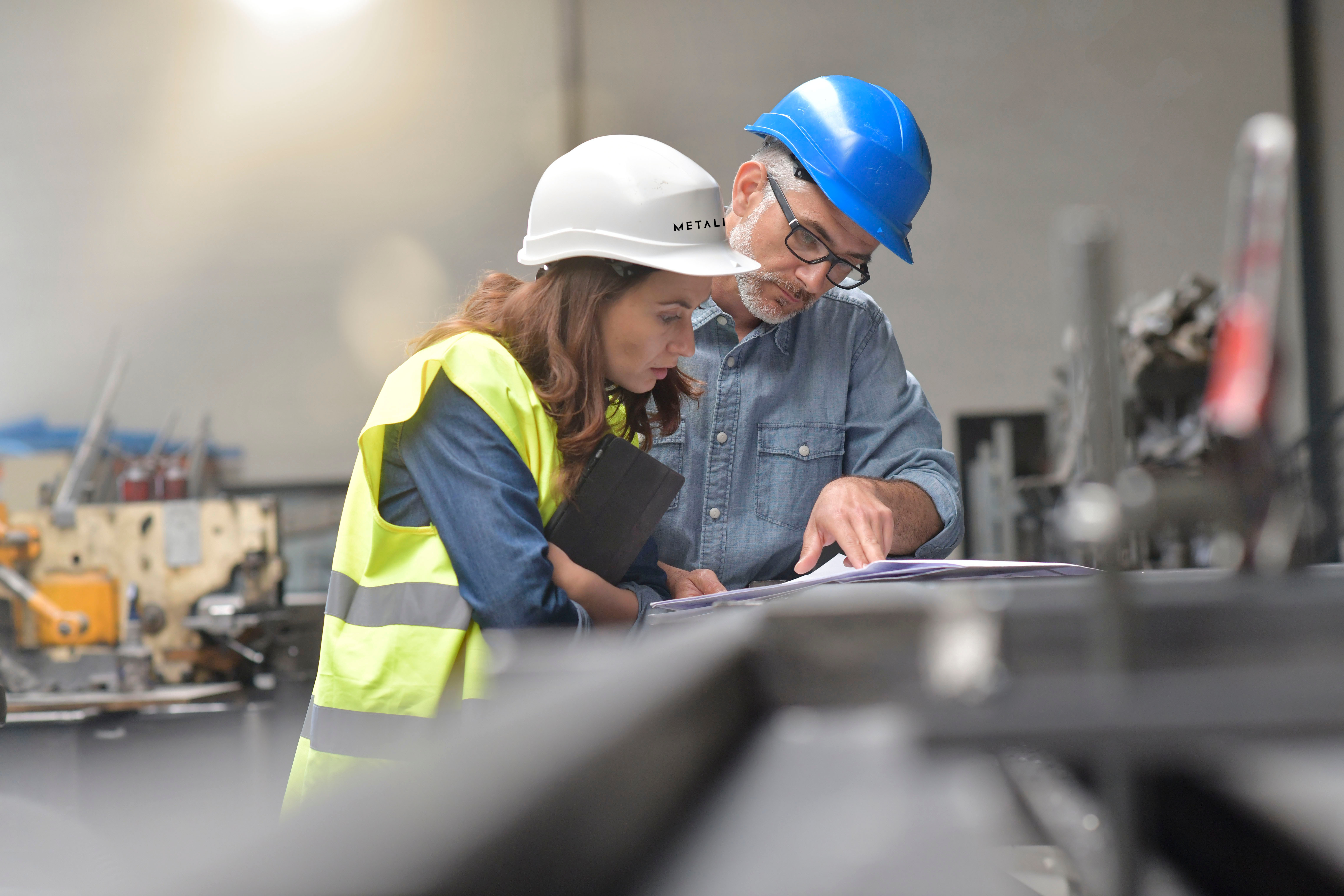 Work Exclusively with Metalis